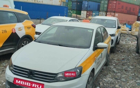 Volkswagen Polo VI (EU Market), 2019 год, 850 000 рублей, 3 фотография