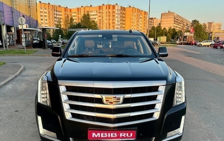 Cadillac Escalade IV, 2015 год, 3 500 000 рублей, 1 фотография