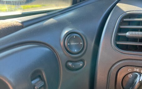 Dodge Intrepid II, 2001 год, 250 000 рублей, 16 фотография