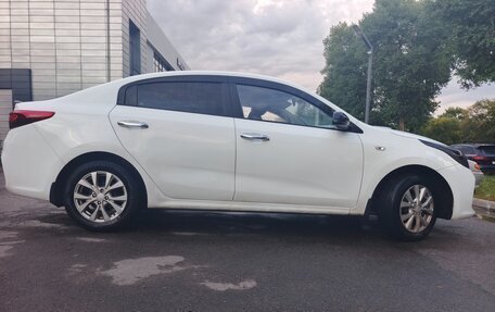 KIA Rio IV, 2019 год, 800 000 рублей, 3 фотография