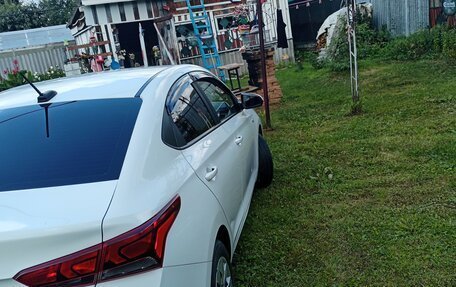 Hyundai Solaris II рестайлинг, 2018 год, 1 300 000 рублей, 16 фотография