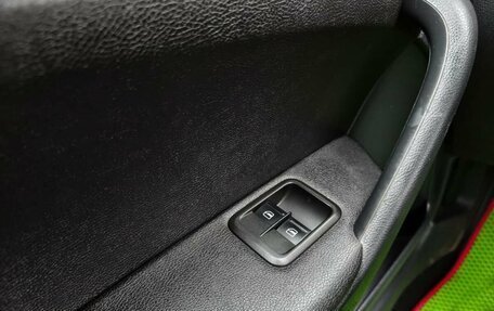 Skoda Yeti I рестайлинг, 2013 год, 819 000 рублей, 13 фотография