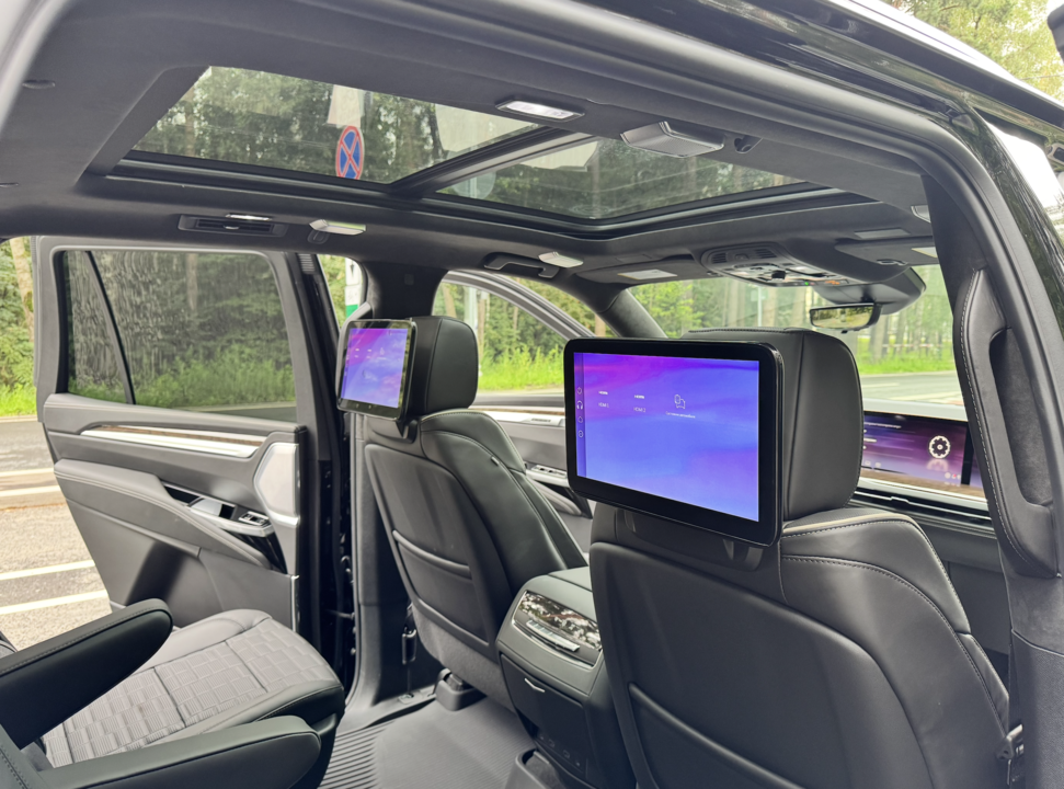 Cadillac Escalade V, 2025 год, 20 500 000 рублей, 26 фотография