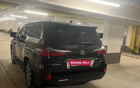 Lexus LX III, 2016 год, 7 450 000 рублей, 3 фотография