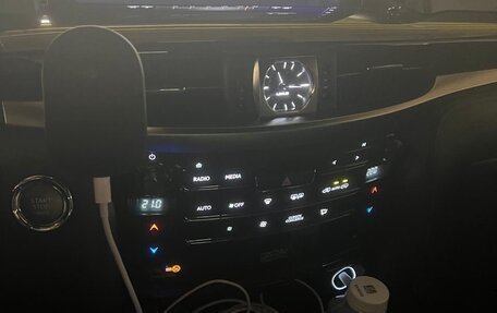Lexus LX III, 2016 год, 7 450 000 рублей, 8 фотография