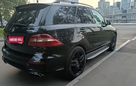 Mercedes-Benz M-Класс, 2013 год, 2 300 000 рублей, 2 фотография