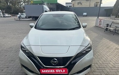 Nissan Leaf II, 2018 год, 1 350 000 рублей, 1 фотография