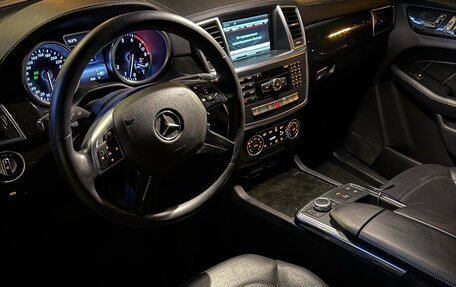 Mercedes-Benz GL-Класс, 2014 год, 2 490 000 рублей, 10 фотография