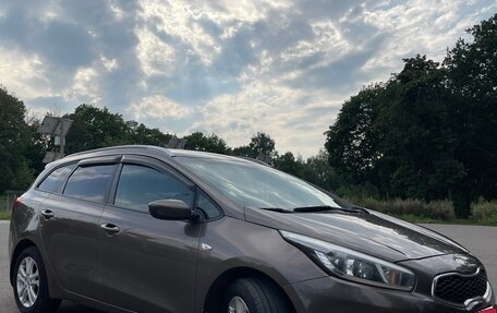 KIA cee'd III, 2013 год, 1 060 000 рублей, 1 фотография