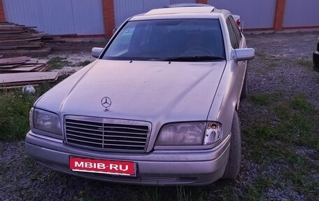 Mercedes-Benz C-Класс, 1993 год, 320 000 рублей, 1 фотография
