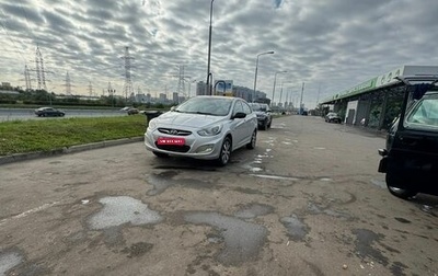 Hyundai Solaris II рестайлинг, 2013 год, 380 000 рублей, 1 фотография