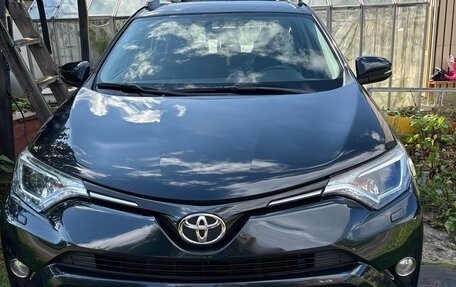 Toyota RAV4, 2016 год, 2 400 000 рублей, 1 фотография