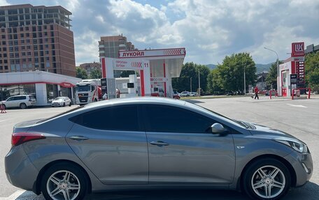 Hyundai Elantra V, 2015 год, 850 000 рублей, 4 фотография