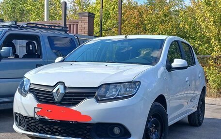 Renault Sandero II рестайлинг, 2016 год, 750 000 рублей, 1 фотография