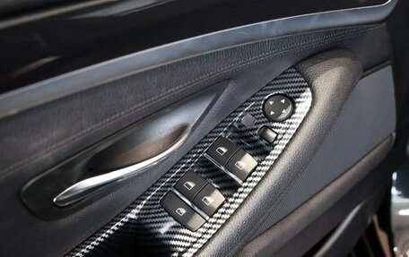 BMW 5 серия, 2012 год, 1 800 000 рублей, 13 фотография