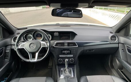 Mercedes-Benz C-Класс, 2012 год, 1 300 000 рублей, 17 фотография