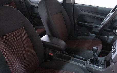 Ford Focus II рестайлинг, 2007 год, 449 000 рублей, 16 фотография