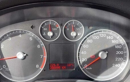 Ford Focus II рестайлинг, 2007 год, 310 000 рублей, 24 фотография