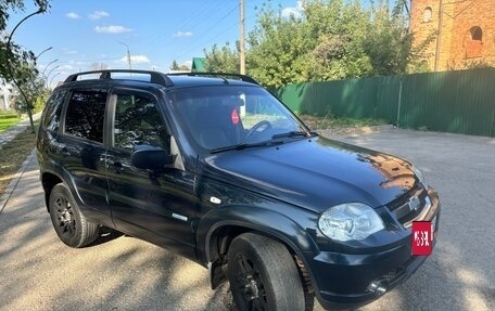 Chevrolet Niva I рестайлинг, 2011 год, 470 000 рублей, 2 фотография