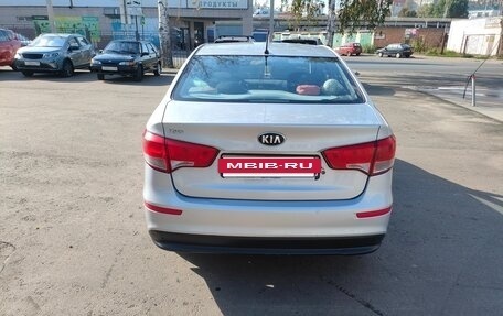 KIA Rio III рестайлинг, 2016 год, 870 000 рублей, 3 фотография