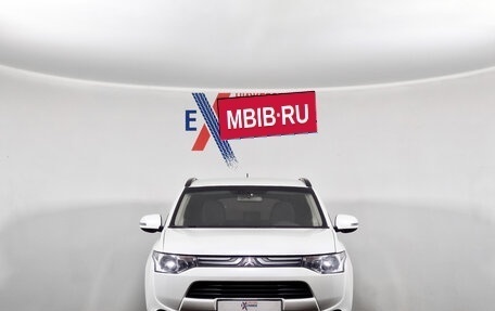 Mitsubishi Outlander III рестайлинг 3, 2014 год, 1 225 000 рублей, 1 фотография