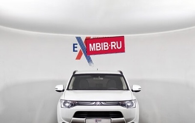 Mitsubishi Outlander III рестайлинг 3, 2014 год, 1 225 000 рублей, 1 фотография