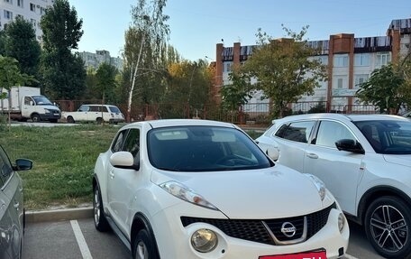 Nissan Juke II, 2011 год, 920 000 рублей, 1 фотография