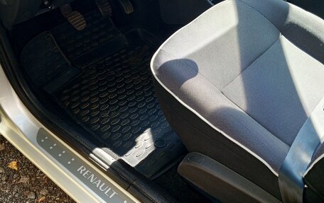 Renault Logan I, 2012 год, 550 000 рублей, 1 фотография