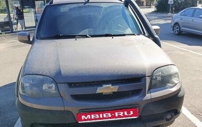 Chevrolet Niva I рестайлинг, 2018 год, 815 000 рублей, 1 фотография