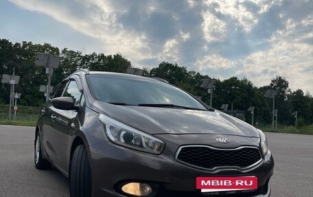 KIA cee'd III, 2013 год, 1 060 000 рублей, 2 фотография
