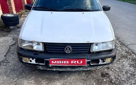 Volkswagen Passat B4, 1994 год, 160 000 рублей, 1 фотография