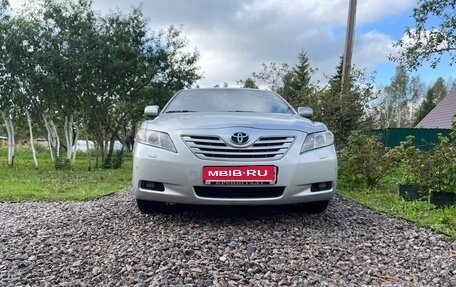 Toyota Camry, 2008 год, 799 000 рублей, 1 фотография