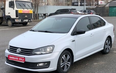 Volkswagen Polo VI (EU Market), 2018 год, 1 400 000 рублей, 1 фотография