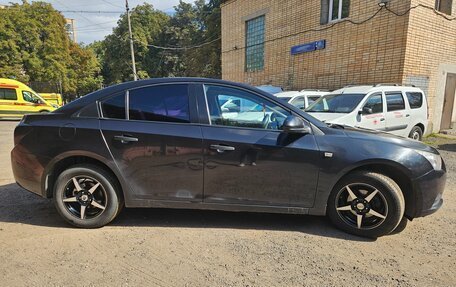 Chevrolet Cruze II, 2010 год, 520 000 рублей, 3 фотография