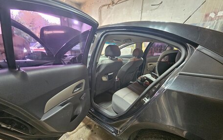 Chevrolet Cruze II, 2010 год, 520 000 рублей, 8 фотография