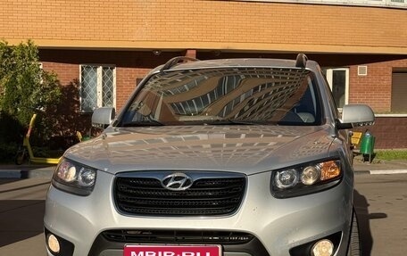 Hyundai Santa Fe III рестайлинг, 2011 год, 1 300 000 рублей, 1 фотография
