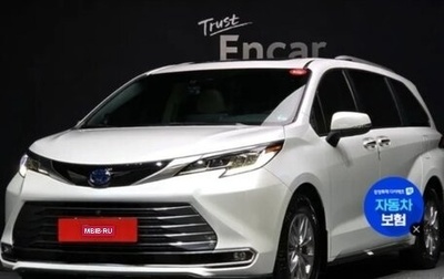 Toyota Sienna, 2022 год, 4 100 000 рублей, 1 фотография