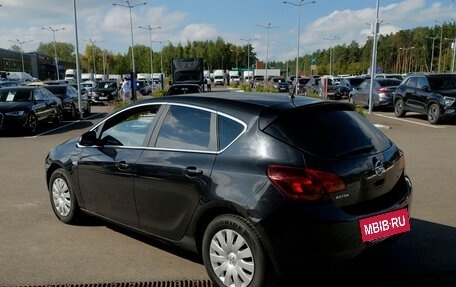 Opel Astra J, 2011 год, 508 800 рублей, 6 фотография