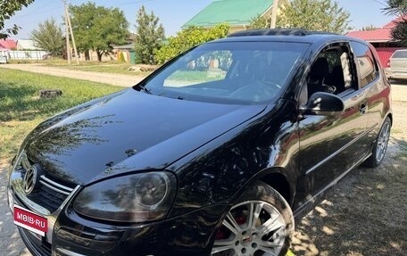 Volkswagen Golf V, 2007 год, 600 000 рублей, 1 фотография