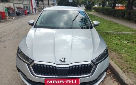 Skoda Octavia IV, 2021 год, 2 000 000 рублей, 1 фотография