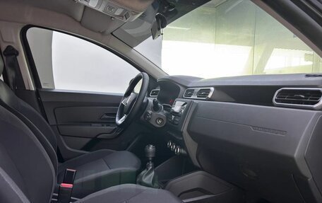 Renault Duster, 2021 год, 2 200 000 рублей, 13 фотография