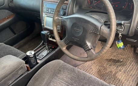 Nissan Gloria X, 1997 год, 360 000 рублей, 8 фотография