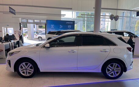 KIA cee'd III, 2018 год, 1 675 000 рублей, 2 фотография