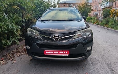 Toyota RAV4, 2014 год, 2 150 000 рублей, 3 фотография