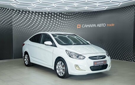 Hyundai Solaris II рестайлинг, 2011 год, 710 000 рублей, 3 фотография