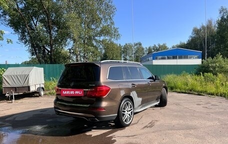 Mercedes-Benz GL-Класс, 2015 год, 3 000 000 рублей, 24 фотография