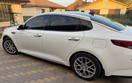 KIA Optima IV, 2019 год, 2 420 000 рублей, 10 фотография