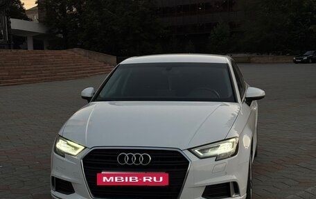 Audi A3, 2016 год, 2 200 000 рублей, 2 фотография