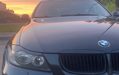 BMW 3 серия, 2006 год, 680 000 рублей, 10 фотография