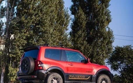 Mitsubishi Pajero III рестайлинг, 2005 год, 1 500 000 рублей, 6 фотография